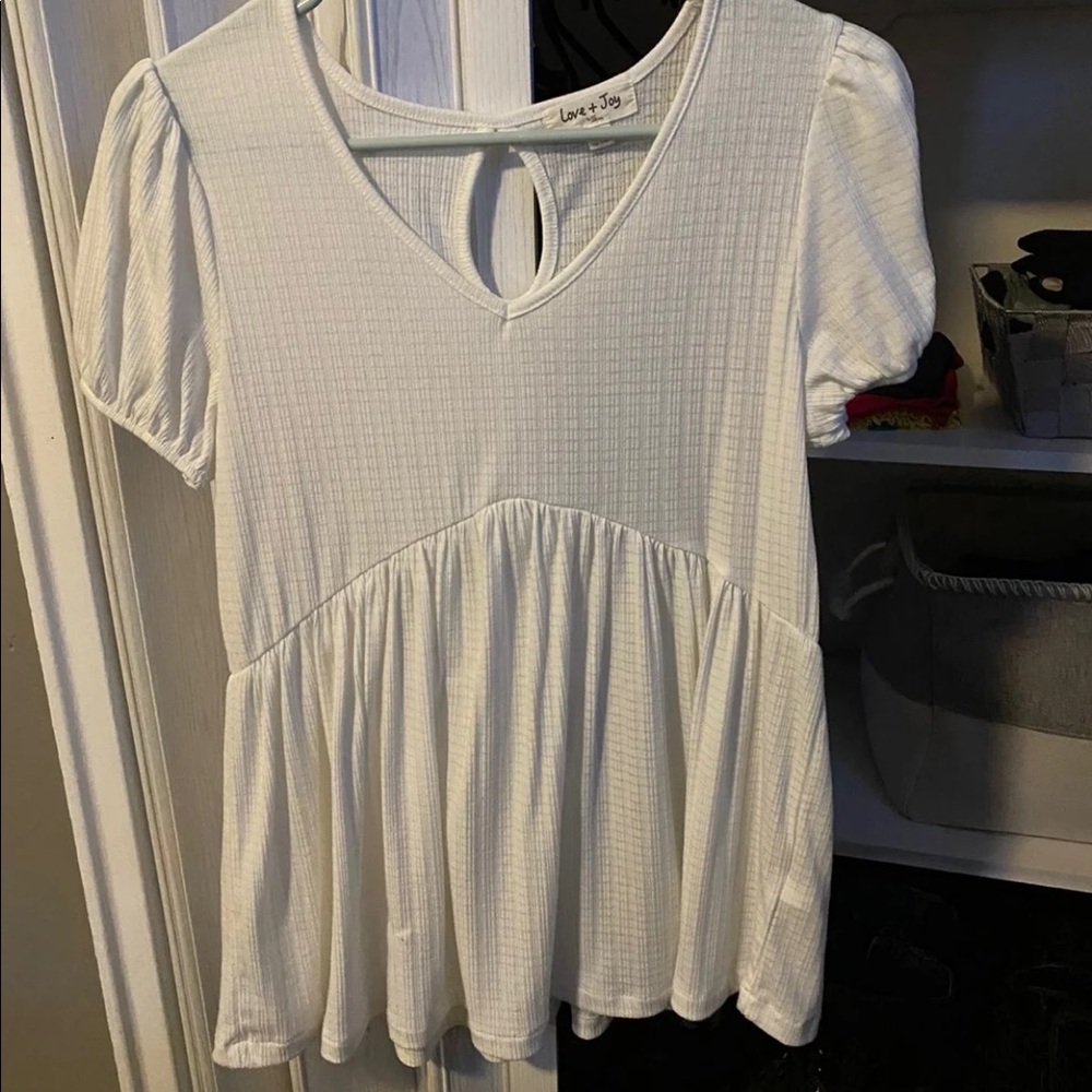white flow top